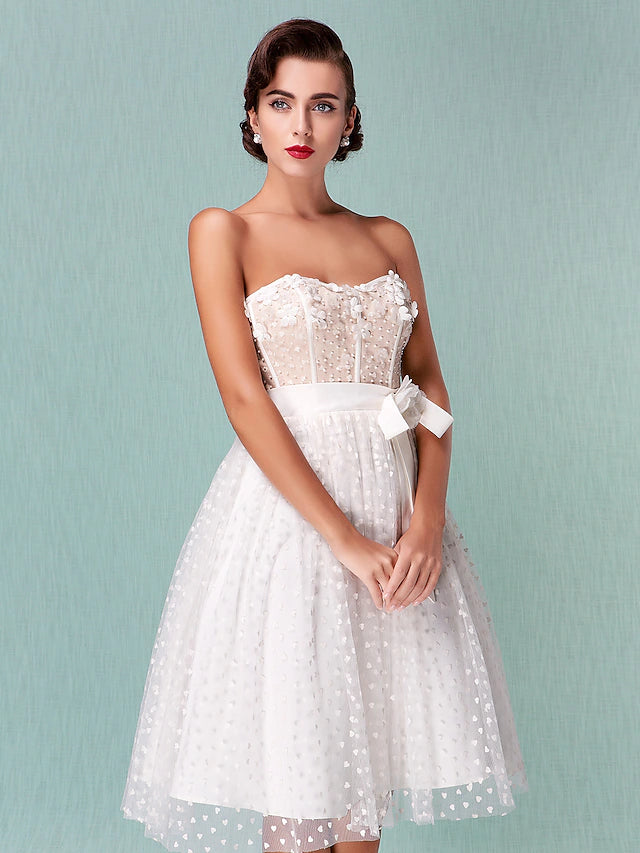 Can't Be Beat Open Back Wedding Dresses Knee Length Princess Strapless Sweetheart Tulle With Bowknot Sash  Ribbon