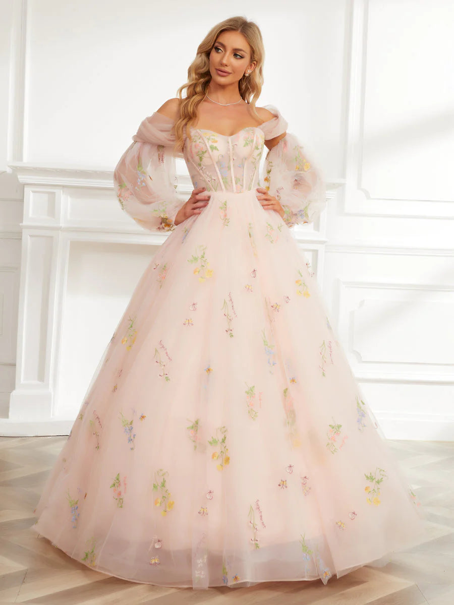 Super Sale Ball Gown Sweetheart Embroidery Tulle Long Prom Dresses With Detachable Shawl