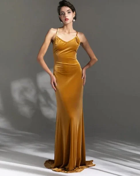Special Price Velvet Mermaid Bridesmaid Dresses Open Back V Neck Evening Gowns