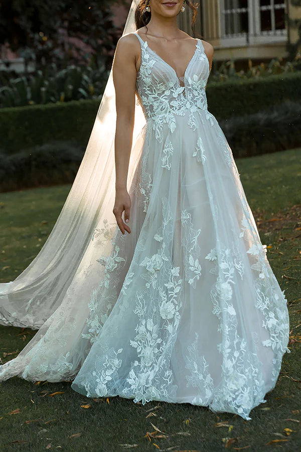 Buy More, Save More A-neck V-neck lace decal bohemian style wedding dress with sweeping train Buy More, Save More A-neck V-neck lace decal bohemian style wedding dress with sweeping train