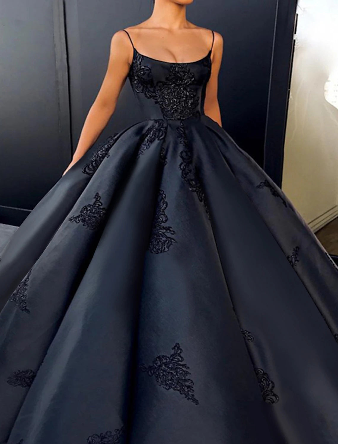 Great Bargains A-Line Prom Dresses Vintage Dress Formal Prom Floor Length Sleeveless Spaghetti Strap Lace with Appliques Great Bargains A-Line Prom Dresses Vintage Dress Formal Prom Floor Length Sleeveless Spaghetti Strap Lace with Appliques