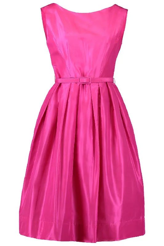 Take Advantage Sleeveless Cocktail Dress