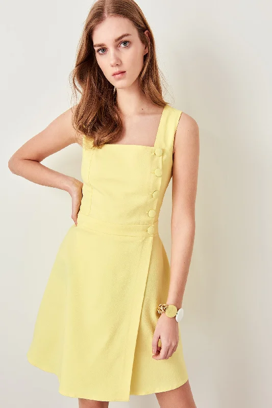 Deal of the Week Women's A-Line Short Dress With Buttons
