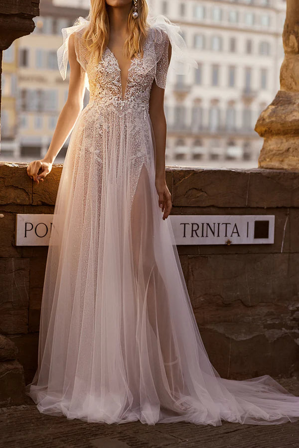 Clearance Sale A-shaped Deep V-neck Lace Applique Sparkling Bohemian Wedding Dress
