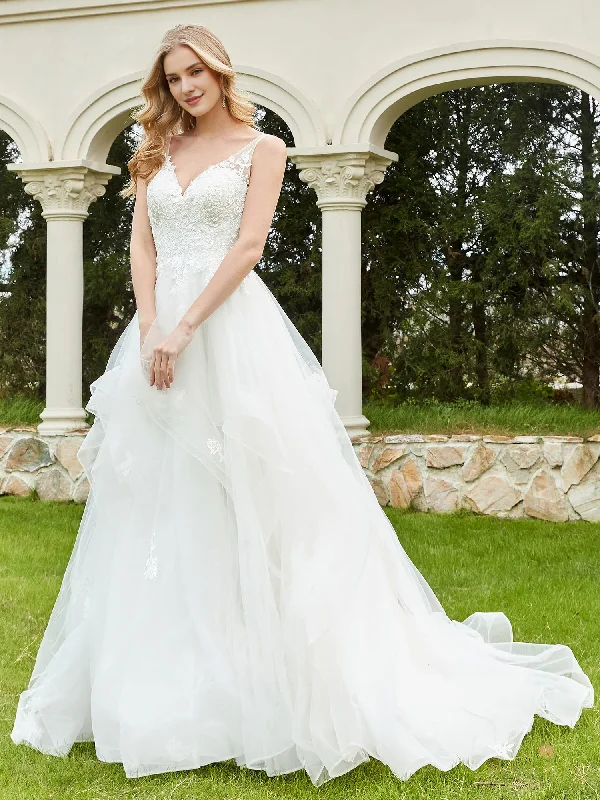 Reduced Prices V-neck lace dress with ruffled edges and thin gauze wedding dress