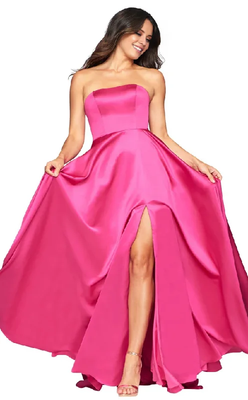 Crazy Savings Satin A-line strapless collar with high slit and floor length for evening dress Crazy Savings Satin A-line strapless collar with high slit and floor length for evening dress