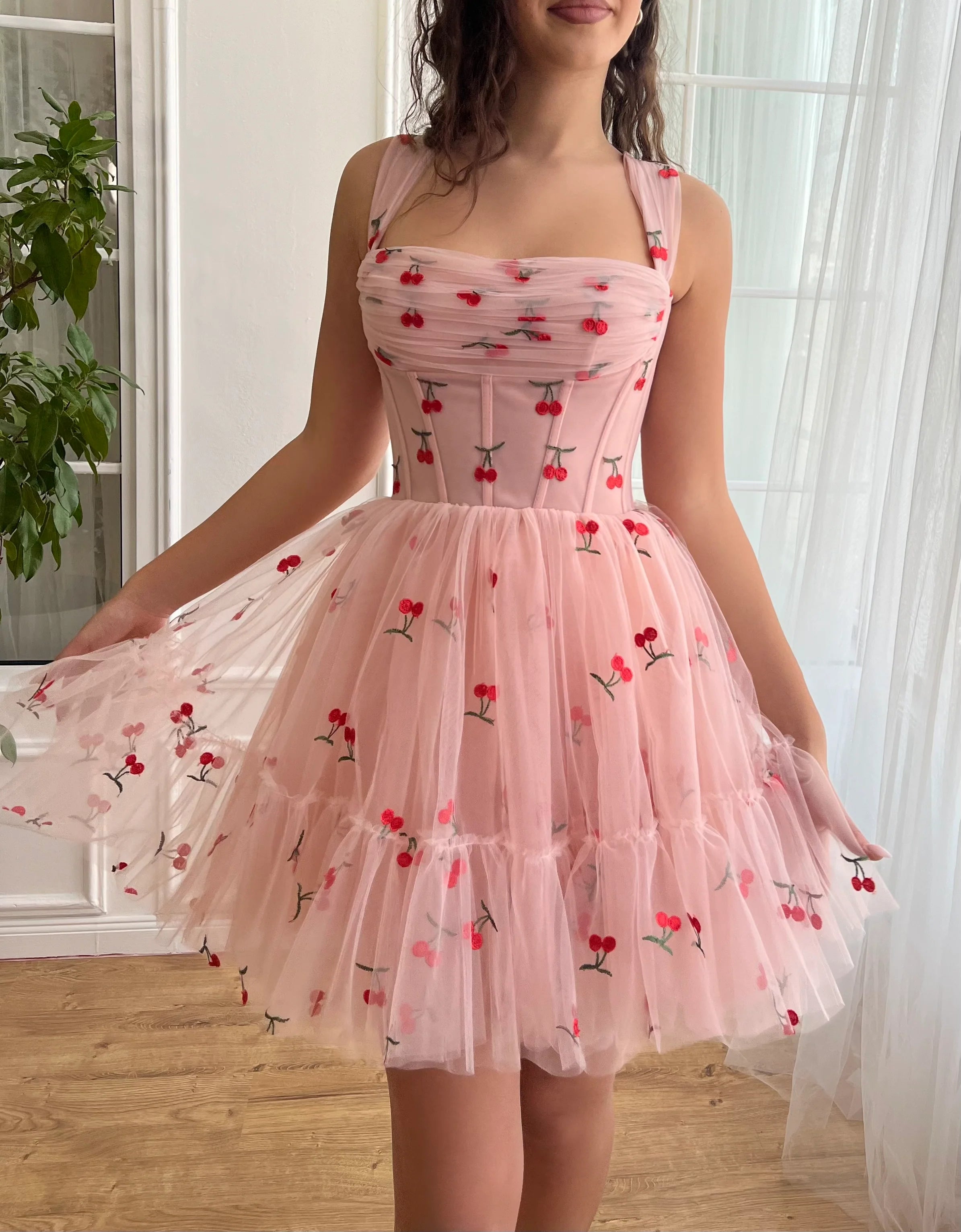 Final Sale A-line Cherry Lace Appliques Prom Dresses for Women Tulle Wedding Dress lovely Short skirt Final Sale A-line Cherry Lace Appliques Prom Dresses for Women Tulle Wedding Dress lovely Short skirt