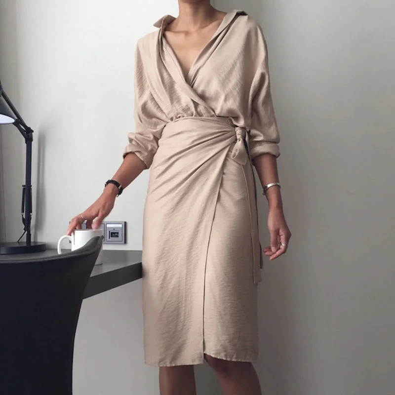 Price Reduction Women's V-Neck Long-Sleeve Dress