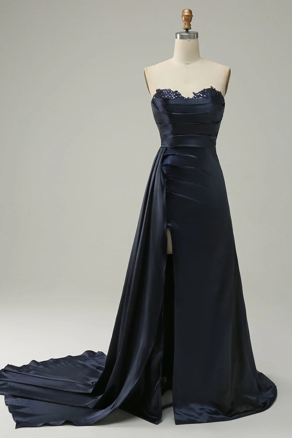 Don't Miss A Line Sweetheart Navy Blue Front Split Long Prom Dress
