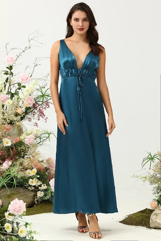 Deal Frenzy Dark blue tight fitting deep V-neck shiny satin bridesmaid dress