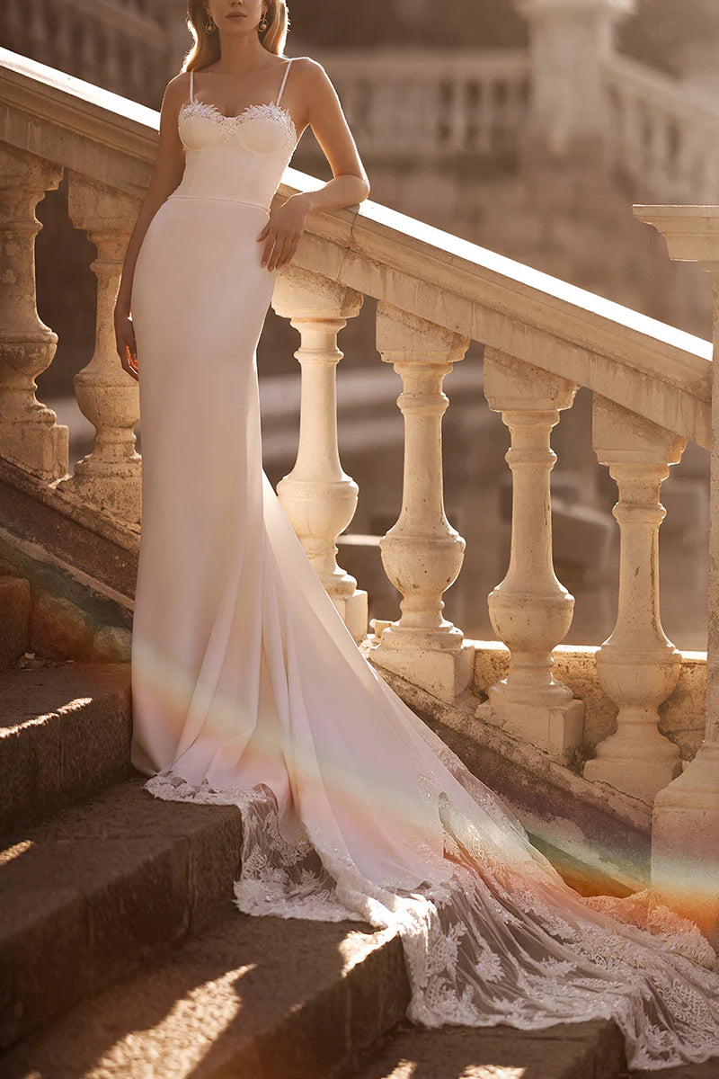 Incredible Offers Romantic Fine Shoulder Strap Lace Applique Palace Train Fishtail Wedding Dress Incredible Offers Romantic Fine Shoulder Strap Lace Applique Palace Train Fishtail Wedding Dress