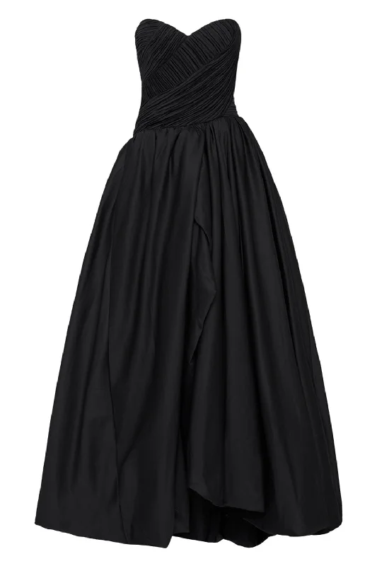 Act Fast Spatial Dress
