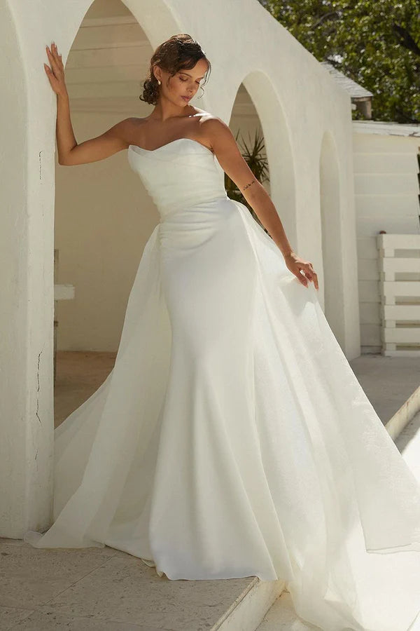 Act Fast Detachable train without shoulder straps pleated fishtail wedding dress