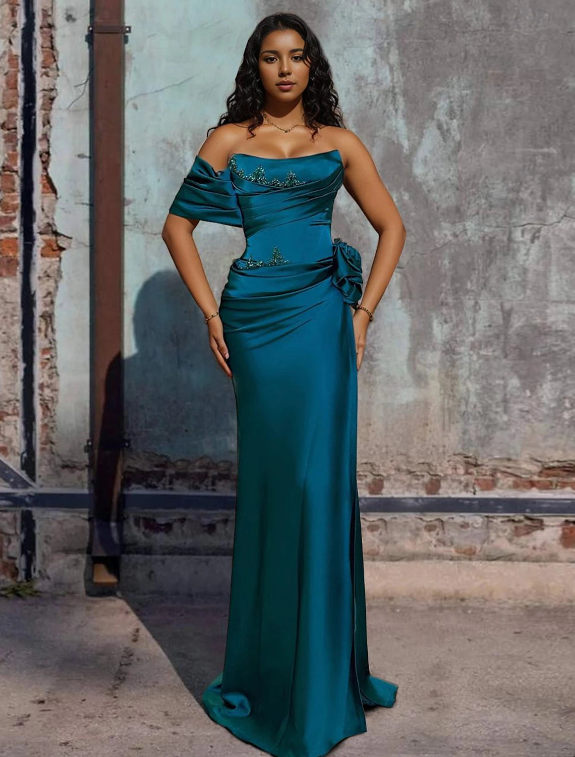 Year-End Sale A-Line Evening Gown Sleeveless Strapless Satin with Rhinestone Slit