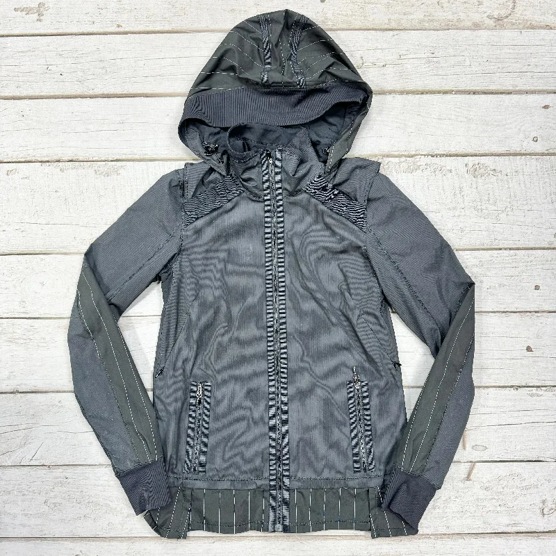 Massive Deals Athletic Jacket By Lululemon  Size: S