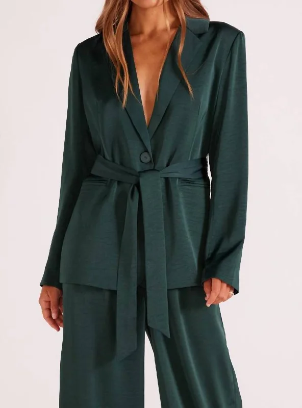 Warehouse Sale Erin Belted Blazer In Emerald