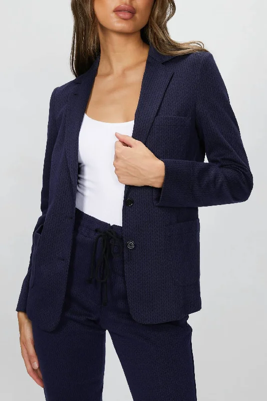 Blowout Deals Fitted Blazer In Midnight