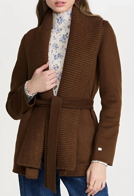 Discount Extravaganza Gabby Fitted Wool Coat In Chestnut