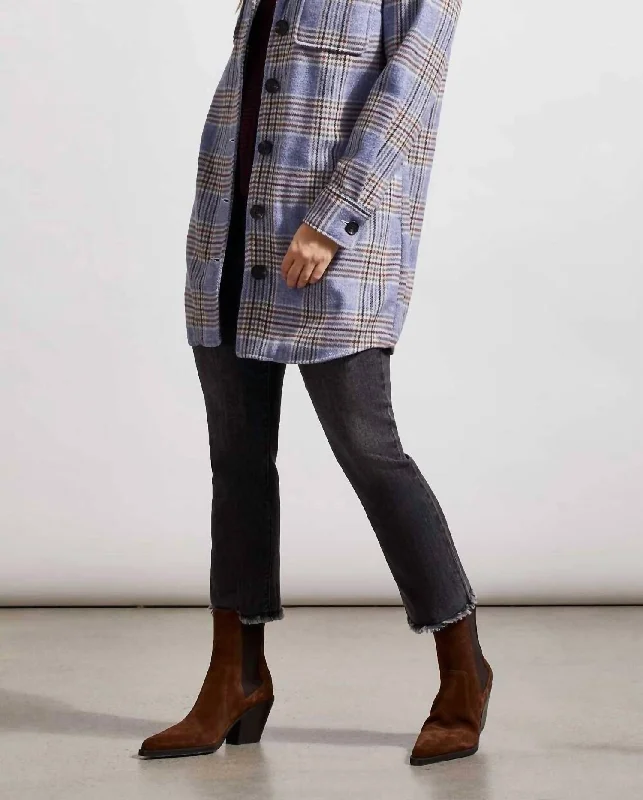 Bonus Savings Long Plaid Jacket In Blue Lake