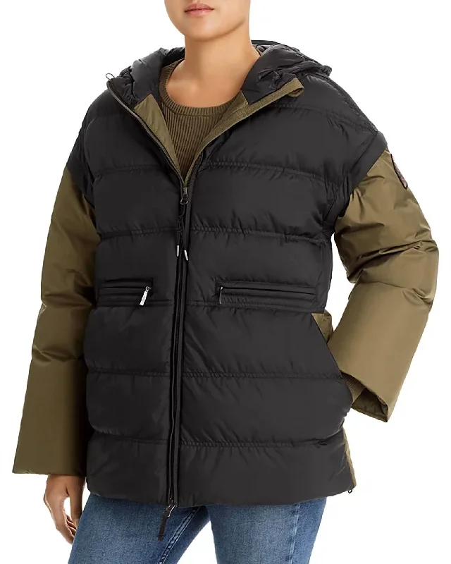 Super Bargain Scout Puffer Jacket In Black