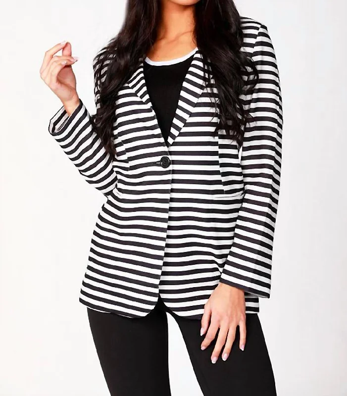Savings Spectacular Striped Blazer In White/black