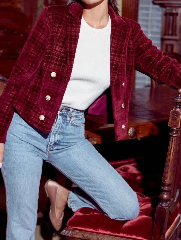 Deep Discounts Tricia Cropped Blazer In Merlot