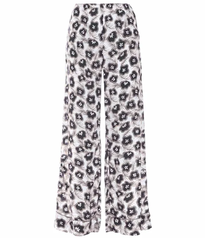 Amazing Deals Camo Flower Wide Leg Pant In Black Multi