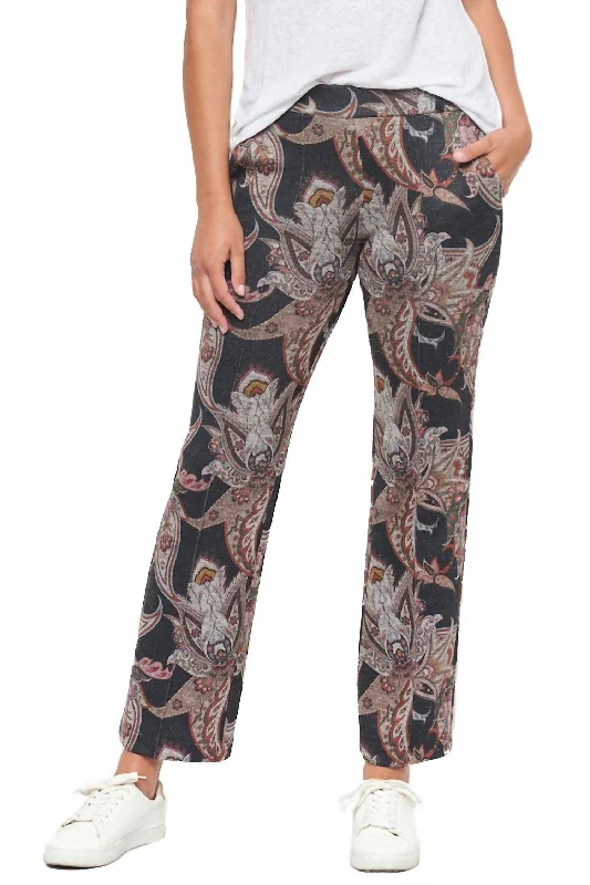 Must-Have Deals Carla Knit Paisley Cropped Pant In Black Multi
