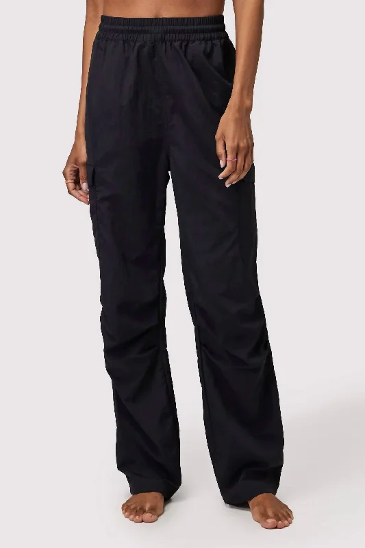 Final Markdown Journey Cargo Pants In Black