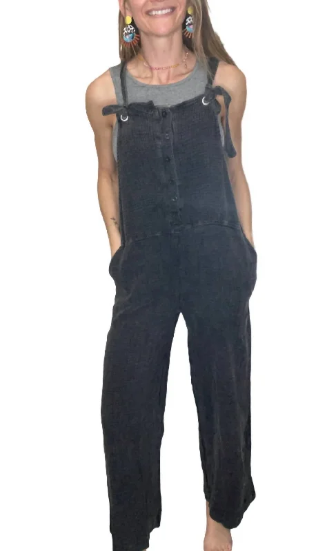 Big Savings Washed Henley Overalls In Black