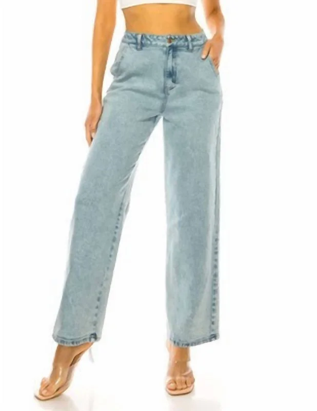 Bargain Prices Wide Leg Boyfriend Jeans In Acid Wash