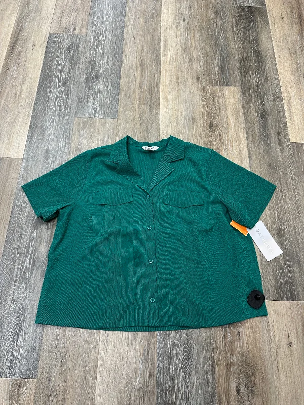 Midnight Sale Blouse Short Sleeve By Athleta In Green, Size: L
