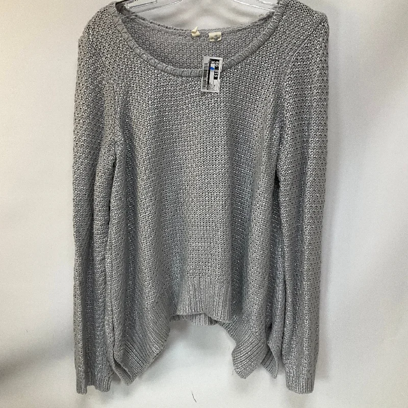 Price Drop Alert Sweater By Moth In Silver, Size: Xl
